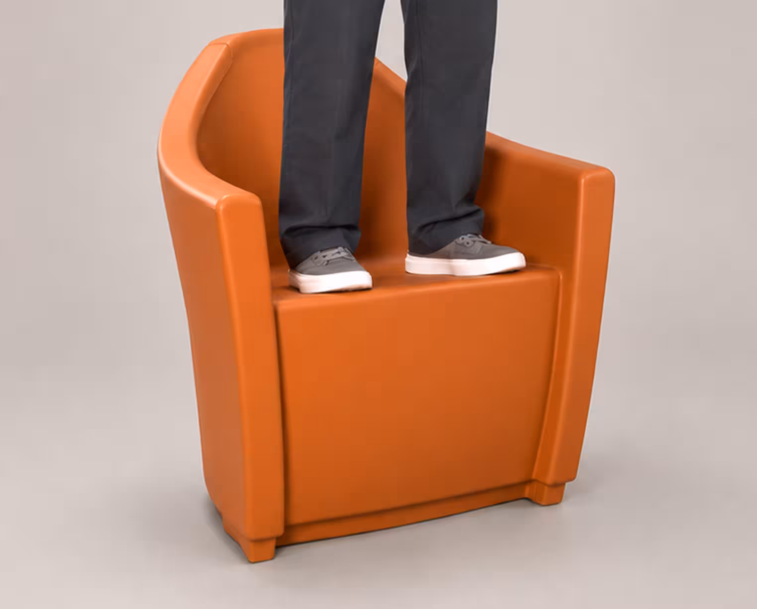 STANDING - POLYETHYLENE
